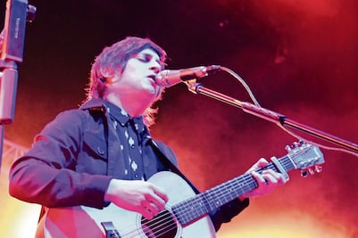 Siddartha consiente a fans y se pone romántico