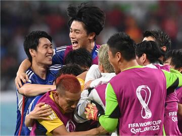 Japón vence a España y queda líder del Grupo E