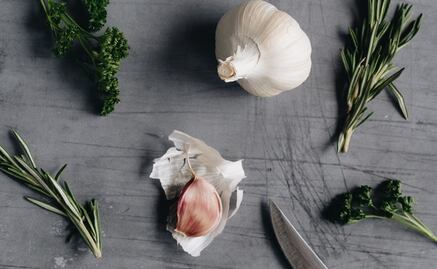 Tips para pelar ajos fácil y rápido