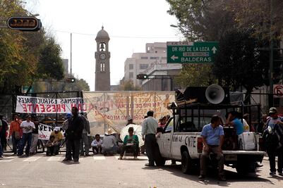 Juzgado ordena a SSP capitalina retirar el bloqueo en Bucareli