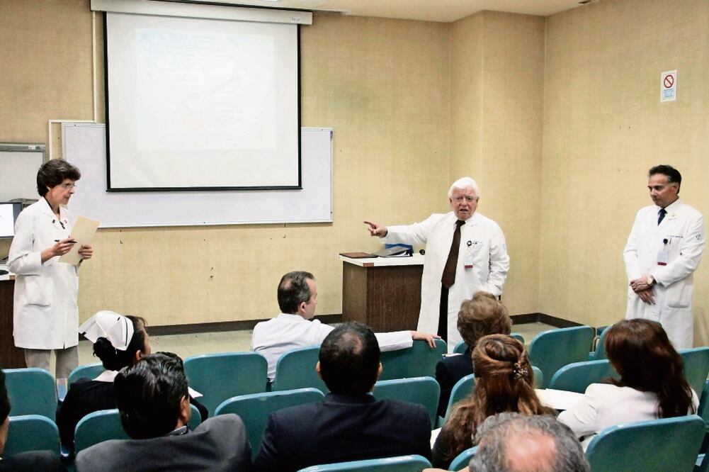 El especialista Marco Antonio Martínez, director del Instituto Nacional de Cardiología, señaló que la hipertensión juega un papel detonante en problemas cardiovasculares y en mortalidad (JUAN BOITES. EL UNIVERSAL)