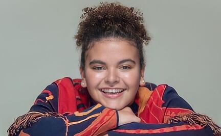 Lucero Mijares hace divertida imitación de su mamá al estilo "Cuéntame"