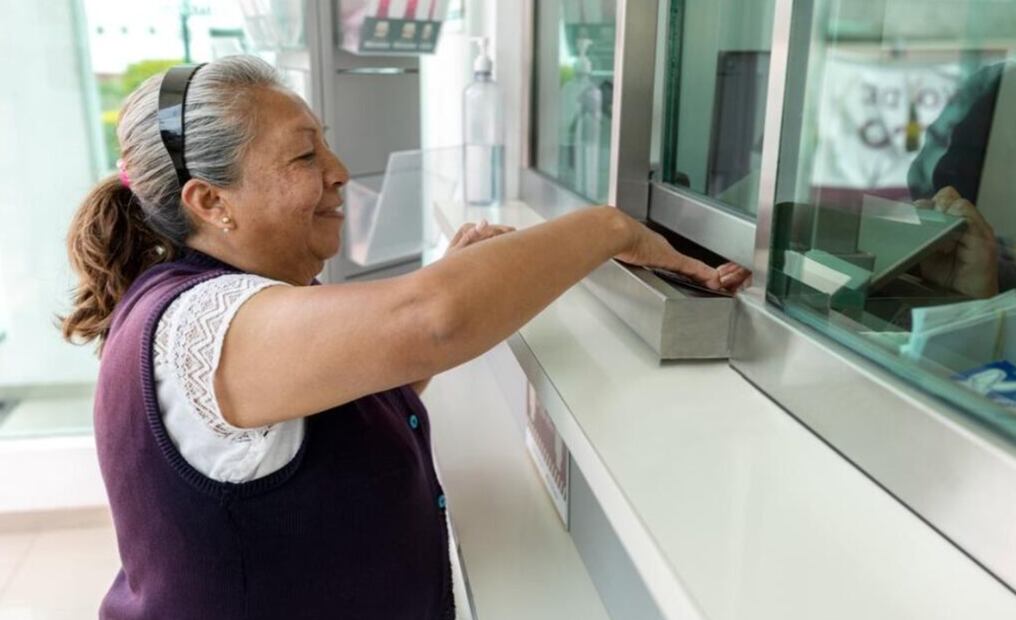 el principal destino de las remesas es la compra de productos de consumo, como alimentos, bebidas e insumos del hogar, con un 49.8% del total. Foto: Banco del Bienestar