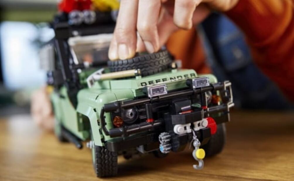 LEGO lanza el Land Rover Classic Defender Kit