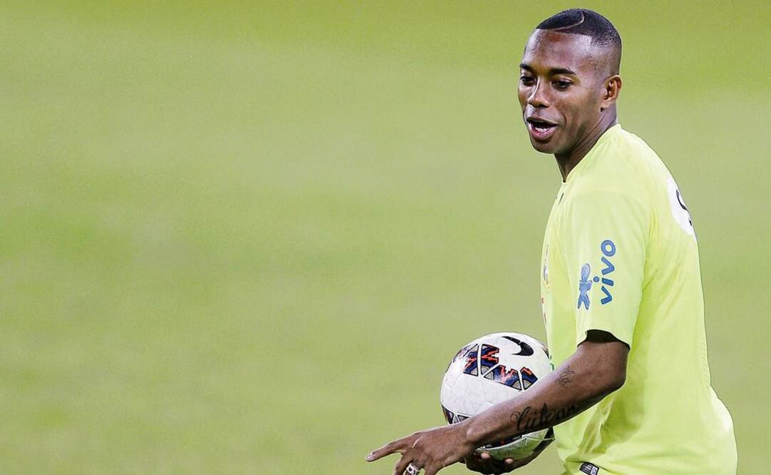Robinho podría ser la contratación “bomba” del Querétaro