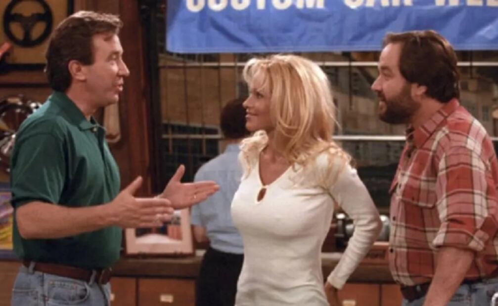 Pamela Anderson asegura haber sido acosada por el actor Tim Allen, él le responde