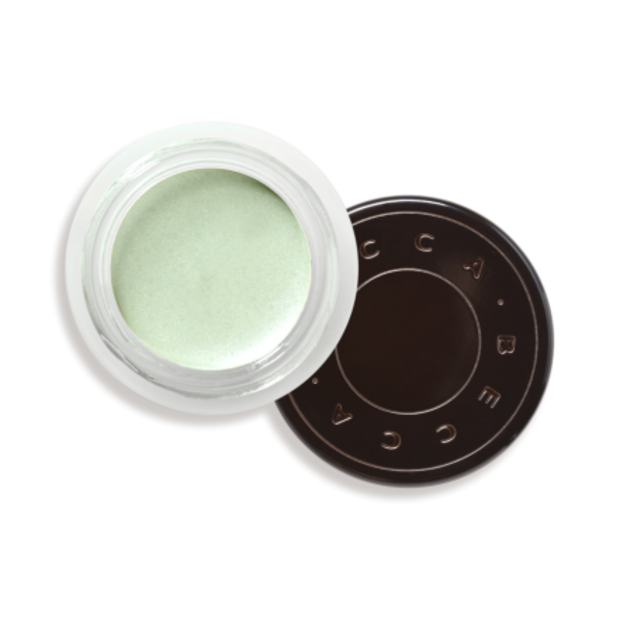 Elige el corrector adecuado para cubrir tus ojeras como toda una experta