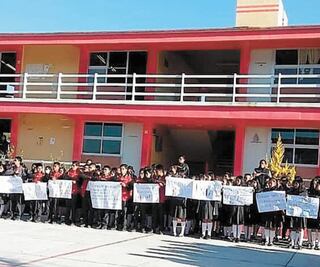 Presentan acusación contra un profesor en Oaxaca