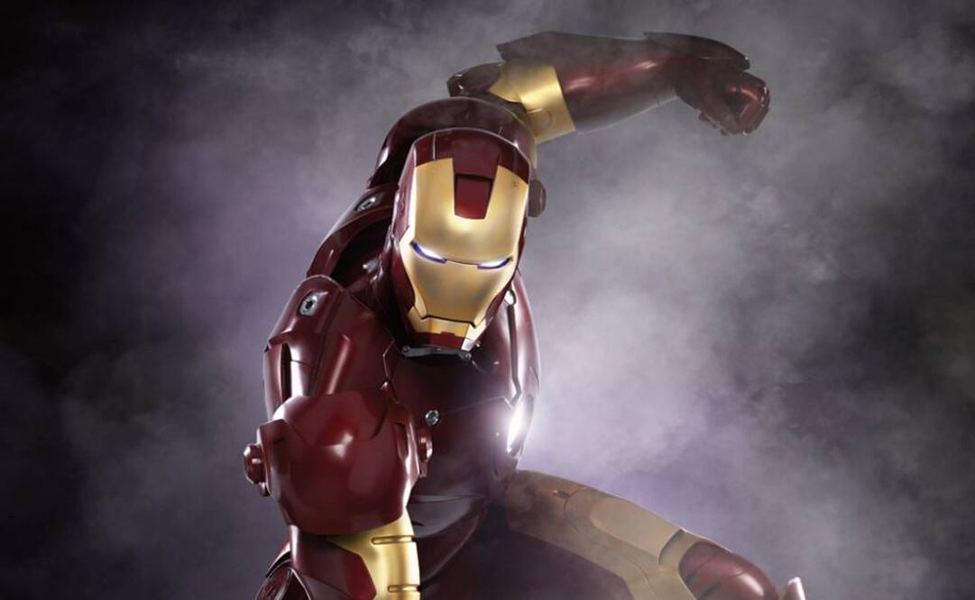 El atuendo rojo con dorado fue usado en la cinta de 2008 "Iron Man" FOTO: ARCHIVO