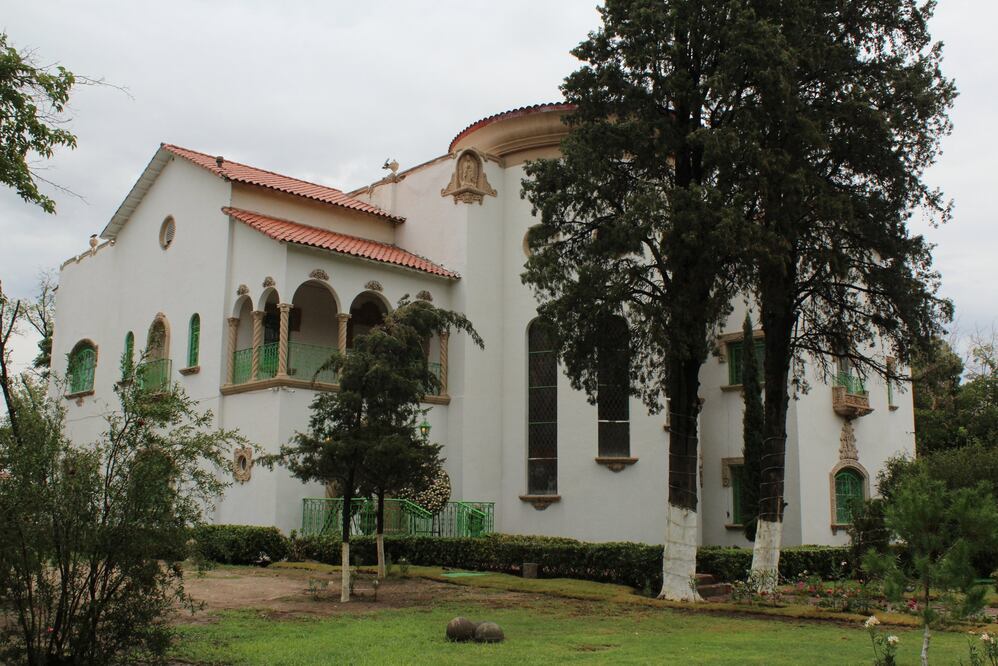 Vista de la que fuera la casa del cantante y compositor mexicano Alberto Aguilera, conocido como Juan Gabriel, donde serán depositadas sus cenizas, en Ciudad Juárez (Xinhua)