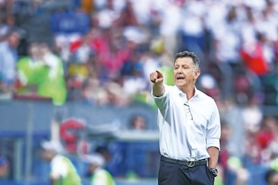 Juan Carlos Osorio va por otra selección
