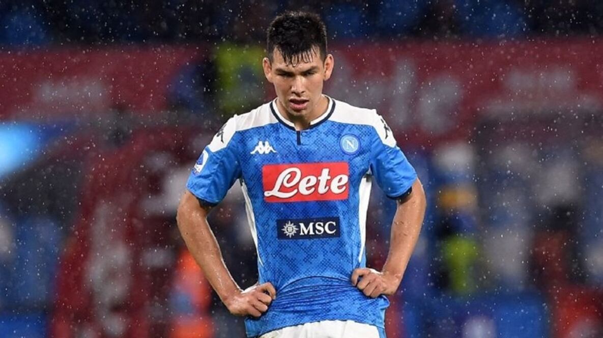 ¿Chucky Lozano fuera del Napoli?