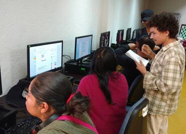 Reducen 41.3% número de beneficiarios de las ciberescuelas de los Pilares