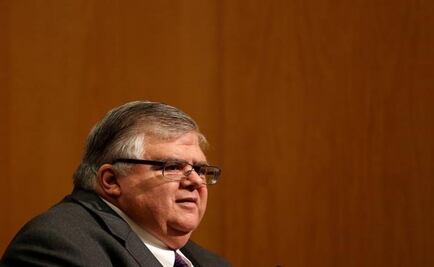 Mexico's Carstens sees peso gains if U.S.-Mexico talks bring clarity