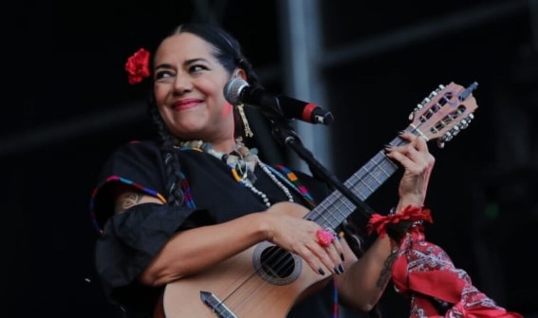 Lila Downs y Rubén Albarrán hacen vibrar al Vive Latino 2023
