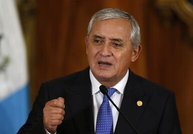 Renuncia Otto Pérez a presidencia de Guatemala