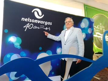 Acuática Nelson Vargas celebra su 40 aniversario