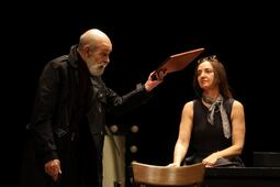 “El teatro es un asunto de Estado que al Estado no le importa": entrevista con Luis de Tavira