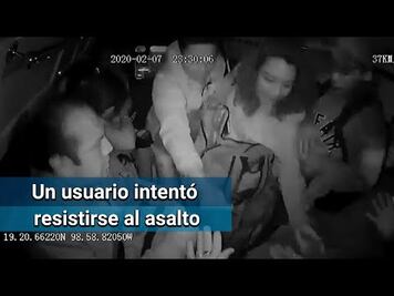 “Métele un balazo, no me quiere dar el teléfono”. Así asaltan Combi en Iztapalapa