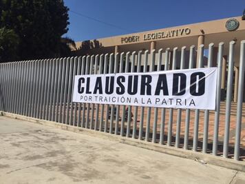 PRD clausura simbólicamente Congreso de Coahuila 