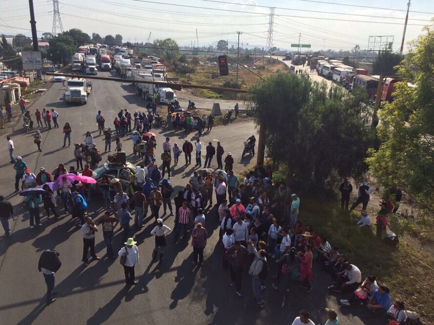 Miembros del sindicato toman Chapingo; exigen vales