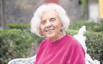 “Llega la coronación de una vida de casi 91 años” ”: Elena Poniatowska, escritora