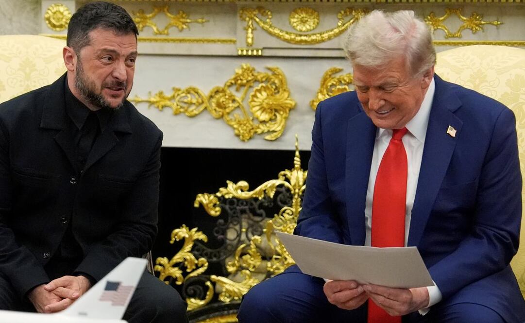 El presidente Donald Trump en una reunión con el presidente de Ucrania, Volodímir Zelensky, en el Despacho Oval de la Casa Blanca, en agosto de 2025. Foto: AP