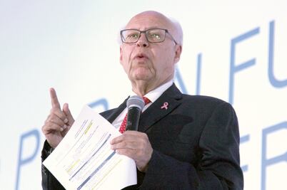 Se debe fortalecer la UNESCO, dice Narro