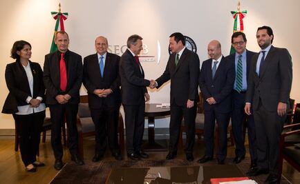 ​Agradece Osorio Chong ayuda de Cruz Roja tras sismos