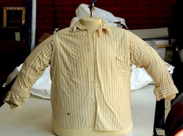 Expondrán conservación de camisa de Francisco Villa