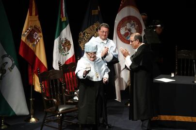 Miguel León-Portilla recibe Honoris Causa por la Universidad de Sevilla