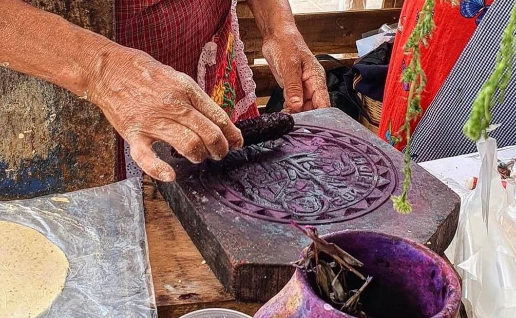 Festival de la Tortilla ceremonial, el molcajete y la salsa en Guanajuato. Foto: cortesía