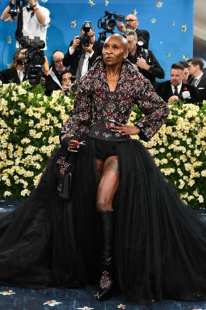 Cynthia Erivo fue una de las mejores vestidas de la noche. Foto:  AFP