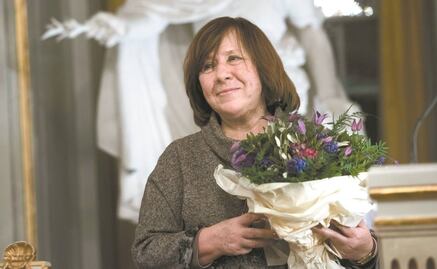 “Vivimos en mundo de hombres”: Svetlana Alexiévich