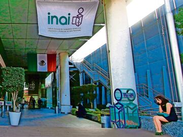 Auditoría revela moches y aviadores en el Inai