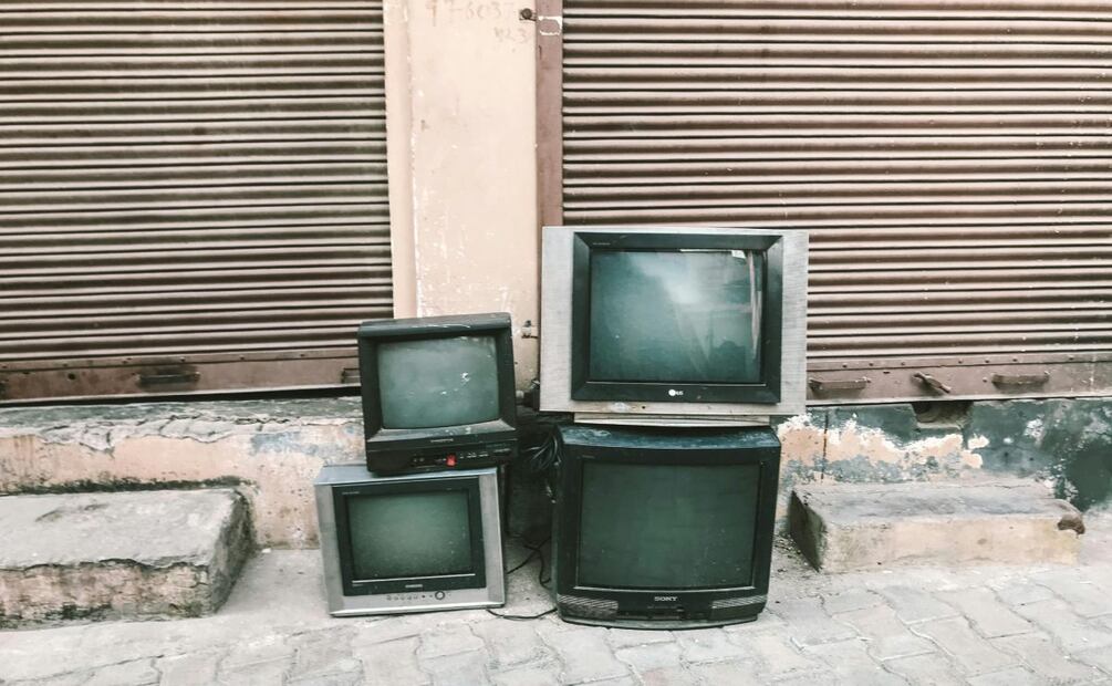 Procura seguir los tips de la Profeco para mermar las consecuencias de generar demasiada basura electrónica. Foto: Pexels