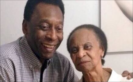 La madre de Pelé vive, tiene 100 años y ahora pasa por la dolorosa despedida a su hijo