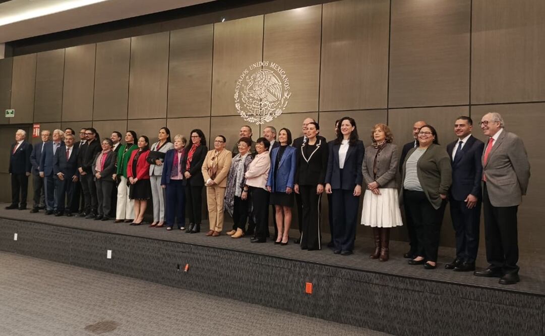 Instalación de la Mesa de Coordinación para la Transición. Foto: Víctor Gamboa / EL UNIVERSAL