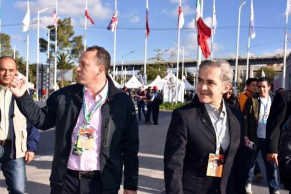 Mancera supervisa seguridad en el Gran Premio de México