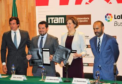 Liga española "imparte cátedra" en México