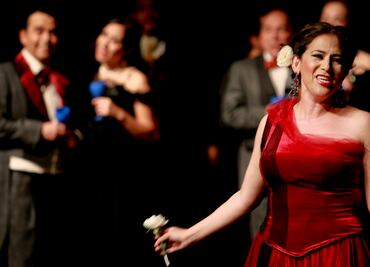 Convocan al concurso de canto Olivia Gorra