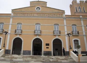 Universidad Autónoma de Hidalgo da de baja a maestro acusado de hostigamiento sexual