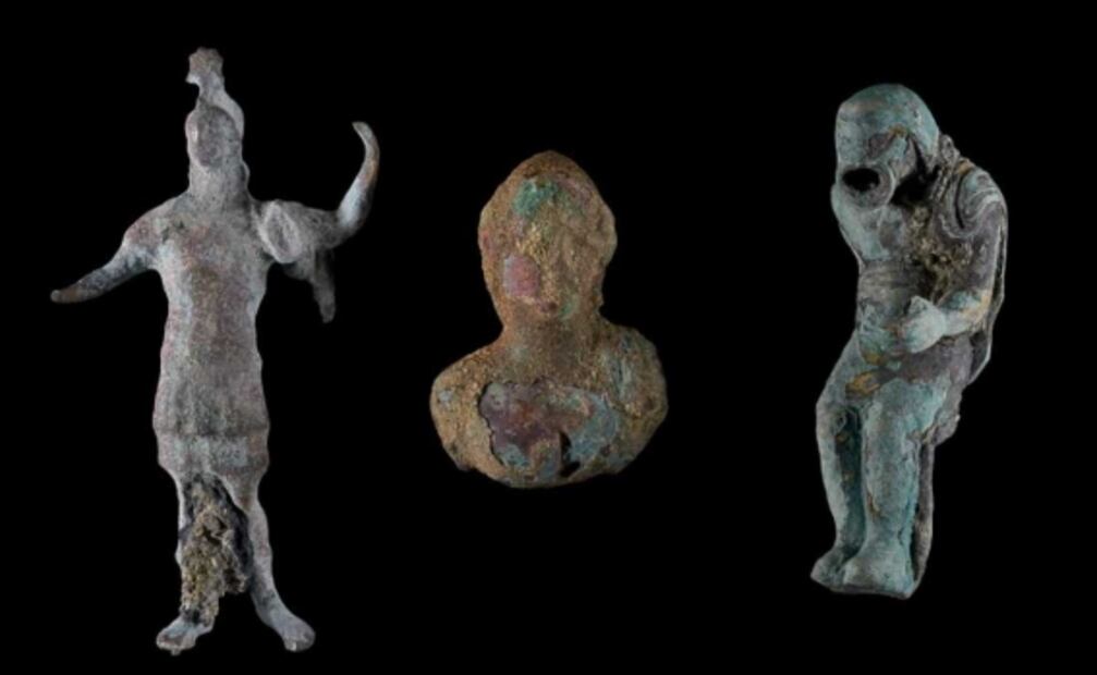 Hallan anillo de oro de la época del Imperio romano, con alegoría de Jesucristo tallada