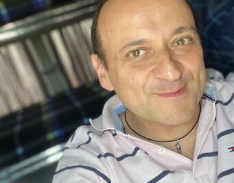 Lalo España reconoce sus fracasos en el amor: "Me enamoro de gente que no tiene mis preferencias" 