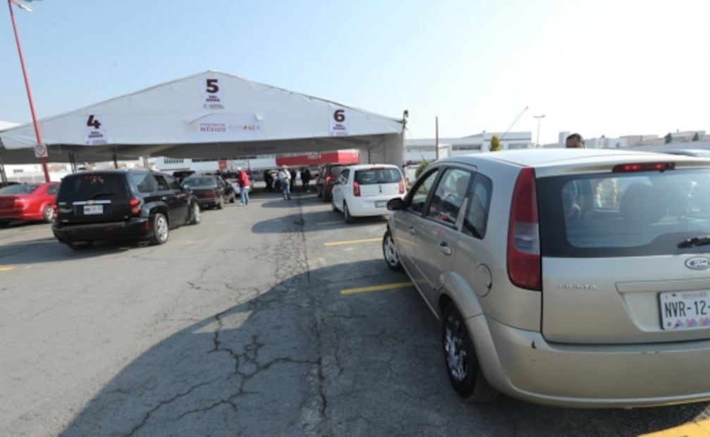 Adultos mayores de Metepec reciben segunda dosis de vacuna contra Covid-19 