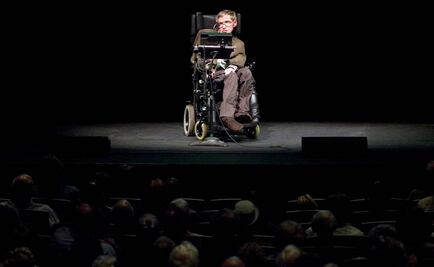 Stephen Hawking, una mente veloz encerrada en un cuerpo inmóvil