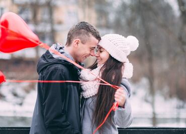 Tinder, Match & Eveeda: 3 plataformas para encontrar pareja