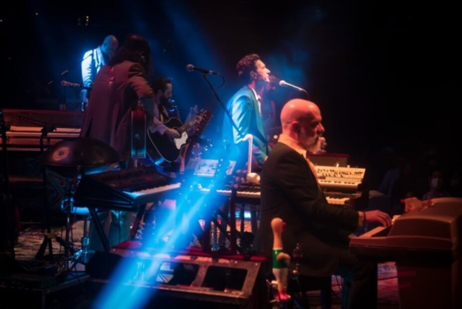 Fobia llena el Metropólitan con show acústico