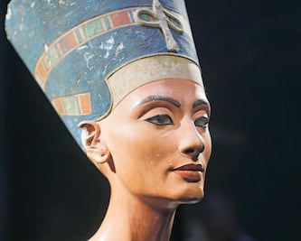 Zahi Hawass cuestiona teoría sobre Nefertiti