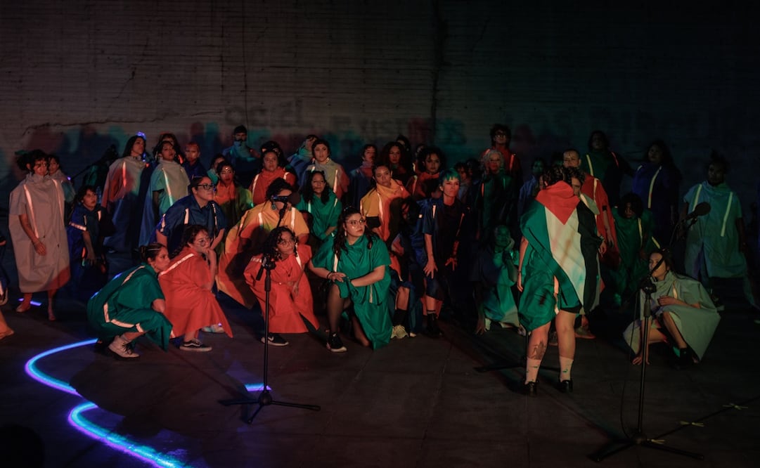 Las tesis presentaron su nuevo performance en el Centro Cultural Digital. Foto: Yaretzy M. Osnaya | EL UNIVERSAL